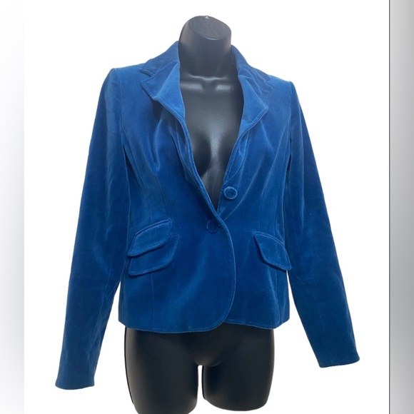Anne Taylor||Velvet Blue Blazer. Like New. Beautiful. A showstopper. - Picture 1 of 5